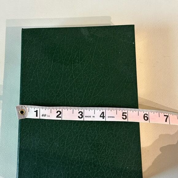 Vintage Jewelry Box - Looks Like a Reader’s Digest Condensed Book - Picture 12 of 13